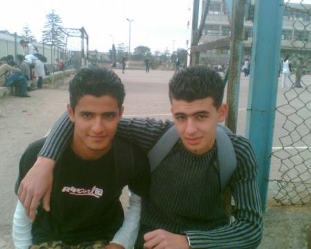 moi est issam fle coin dyalena f lycee nayda dima